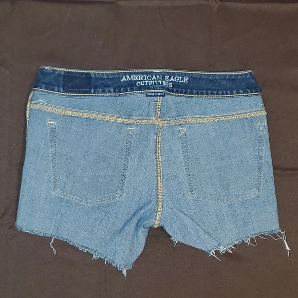 AE Shortie Shorts - Picture 8 of 8